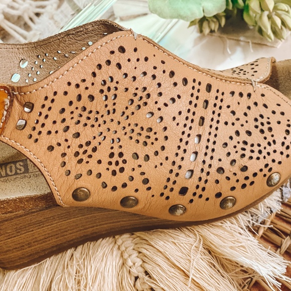 Pikolinos Benissa Tan Laser Cut Out Wedge Sandals - Picture 3 of 3